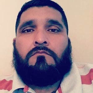 Meet your Posher, Aurelio